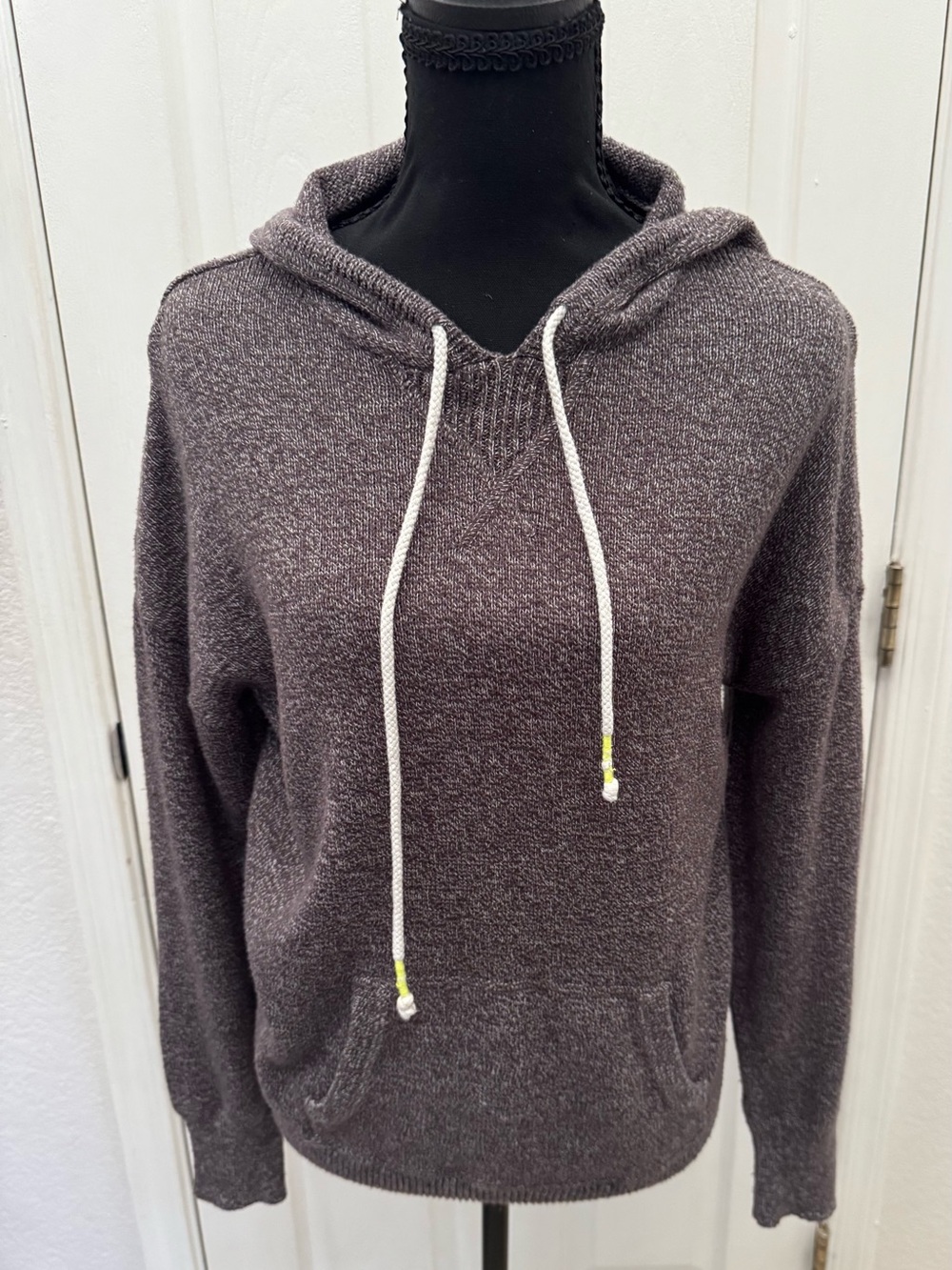 American Eagle Outfitters Heathered Crewneck Hoodie Sweater